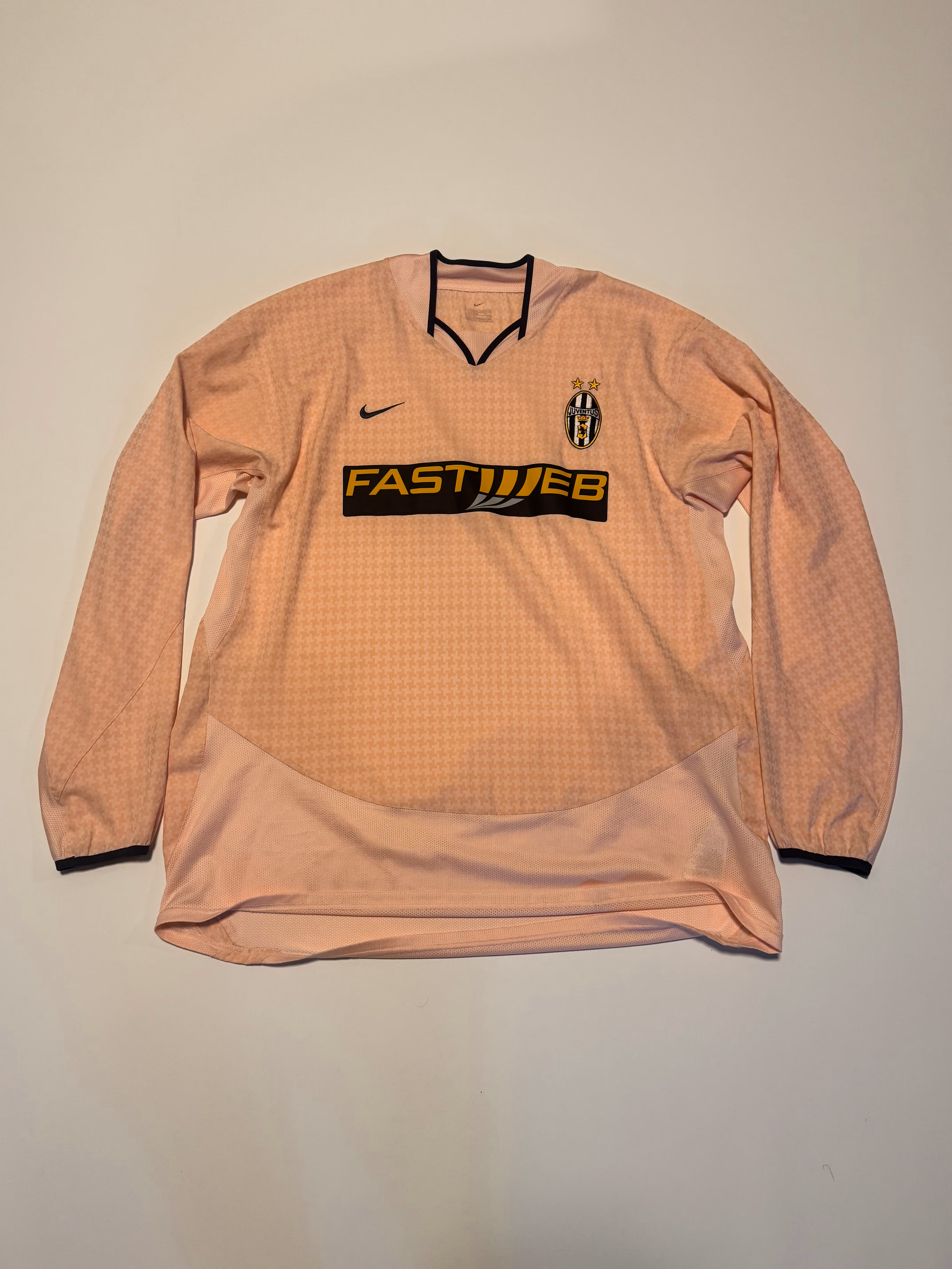 Juventus 2003/04 Borte