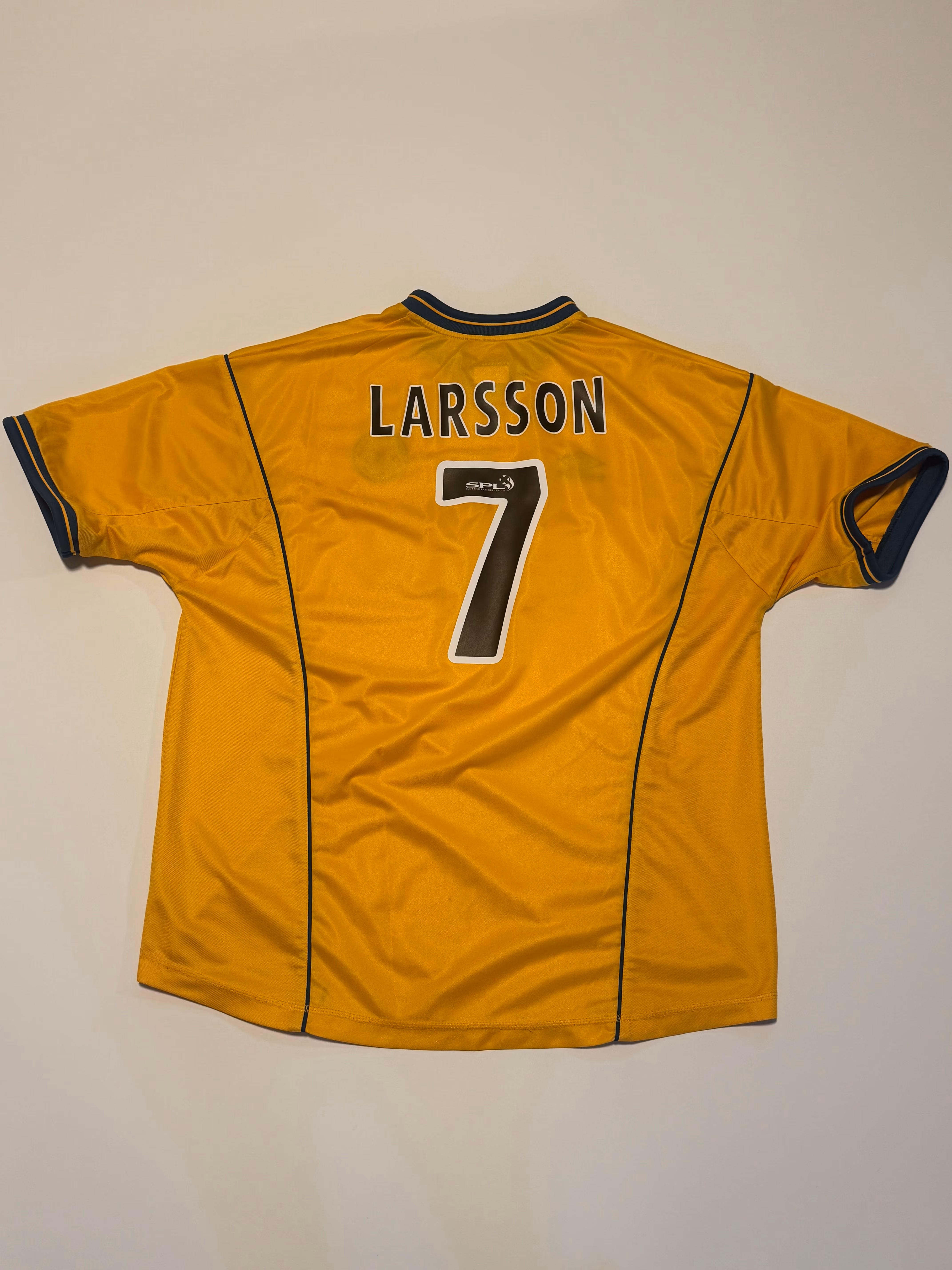 Celtic 2000/01 Borte - Henrik Larsson