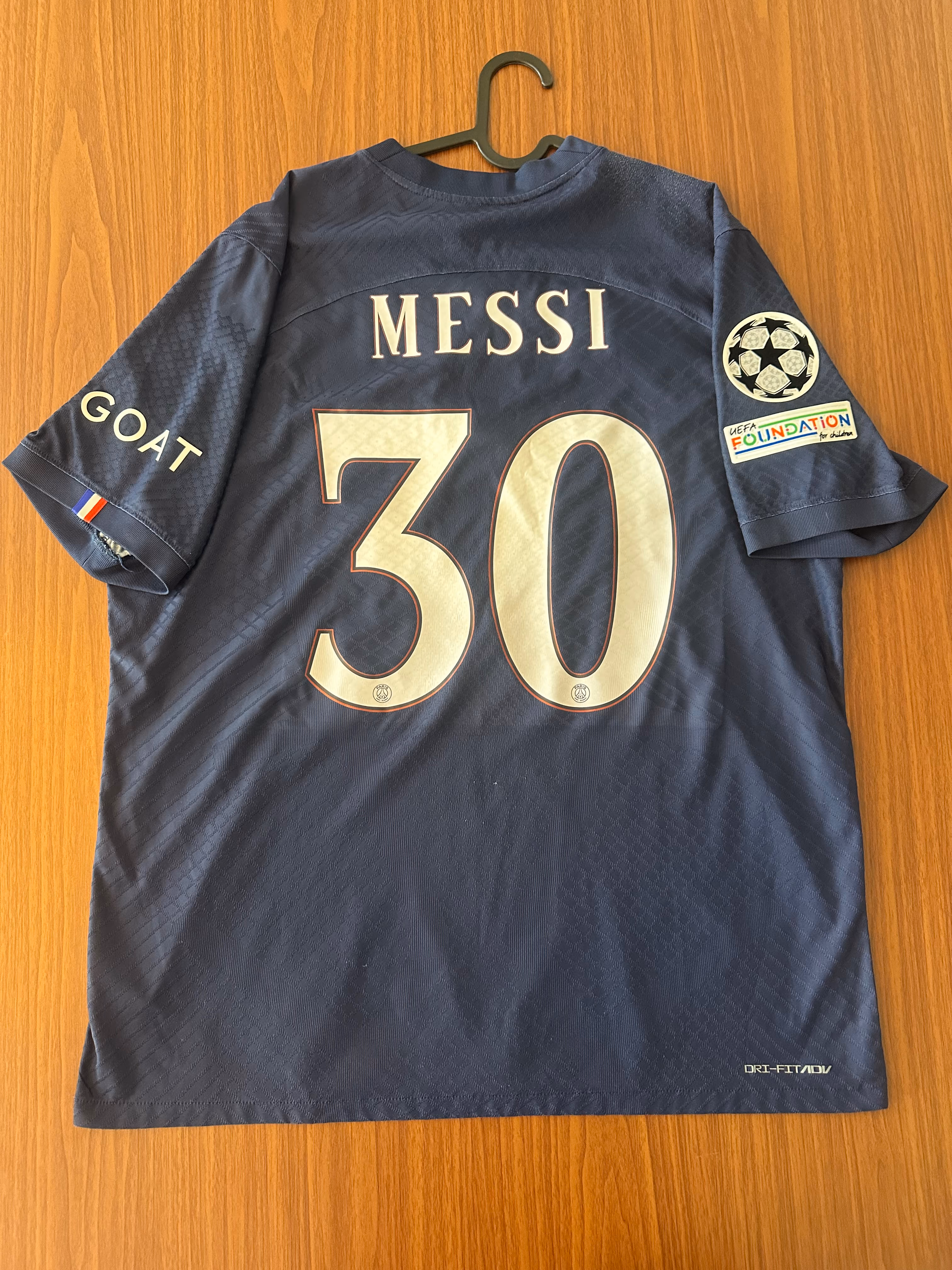 Paris Saint-Germain FC 2022/23 Hjemme - Lionel Messi